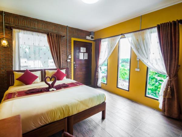Pongphen Guesthouse - SHA Plus Certified : photo 3 de la chambre chambre double deluxe