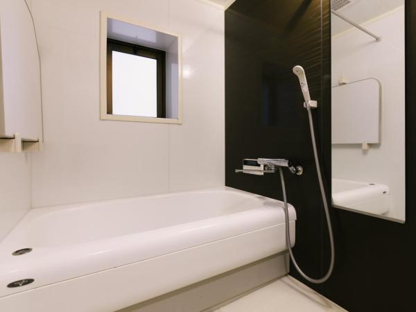 Guest House Yasuragi Hakataekimae : photo 5 de la chambre suite familiale