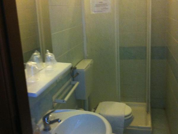 Hotel Gambara : photo 4 de la chambre chambre lits jumeaux