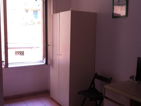 Hotel Gambara : photo 2 de la chambre chambre lits jumeaux