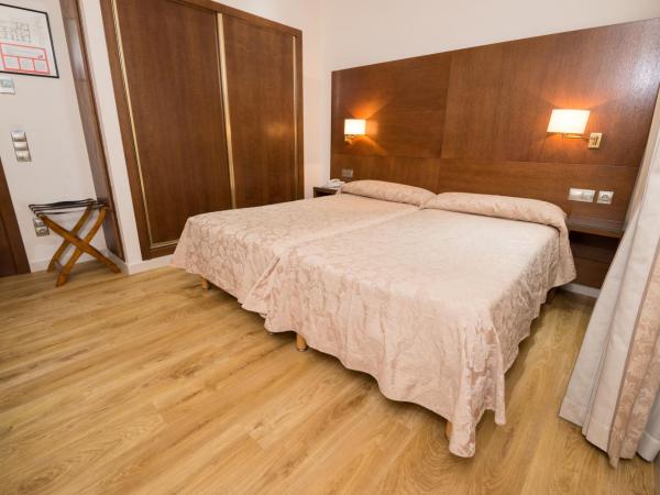 Ramon Berenguer IV : photo 1 de la chambre chambre lits jumeaux supérieure