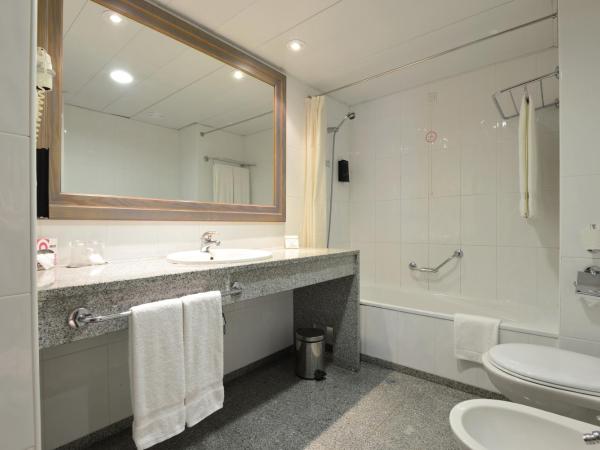 Real Bellavista Hotel & Spa : photo 6 de la chambre chambre double ou lits jumeaux classique