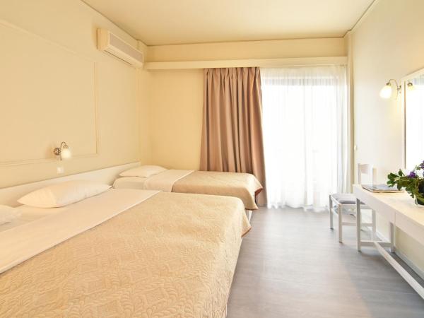 Ionion Star Hotel : photo 5 de la chambre chambre triple