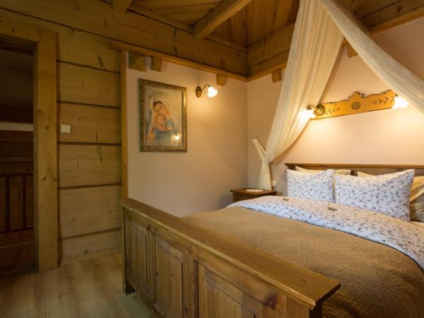 Rezydencja Bambi : photo 2 de la chambre appartement lits jumeaux supérieur