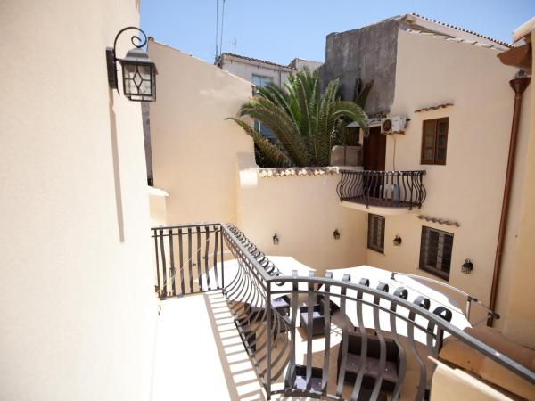 Italiana Resort Maniace : photo 2 de la chambre chambre lit queen-size