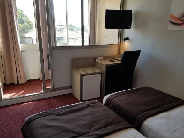 Htel Port Beach : photo 4 de la chambre chambre lits jumeaux standard