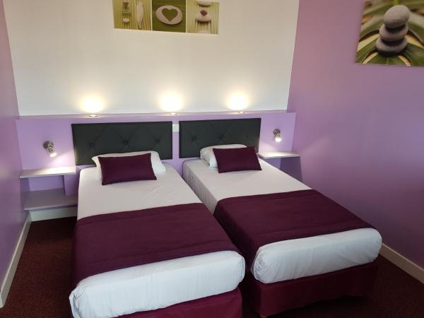 Hôtel Port Beach : photo 2 de la chambre chambre lits jumeaux panorama