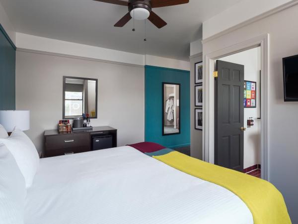 City Suites Hotel : photo 7 de la chambre suite lit king-size