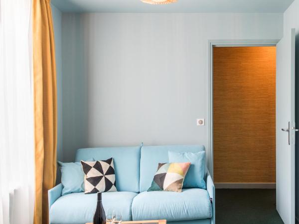 Le Central Boutique Hôtel : photo 2 de la chambre chambre familiale supérieure