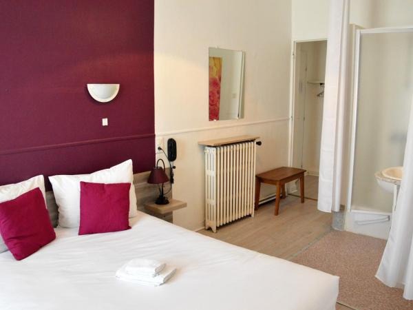 Hôtel de la Colombière : photo 3 de la chambre chambre double