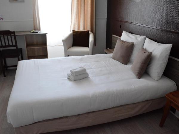 Hôtel de la Colombière : photo 7 de la chambre chambre double