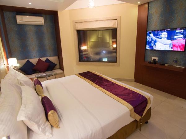 Aura hotel : photo 4 de la chambre chambre familiale