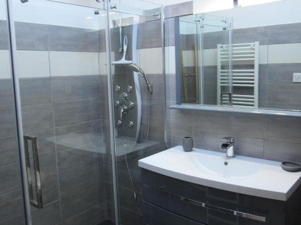 Les galets de Cayola : photo 7 de la chambre chambre double - vue sur mer