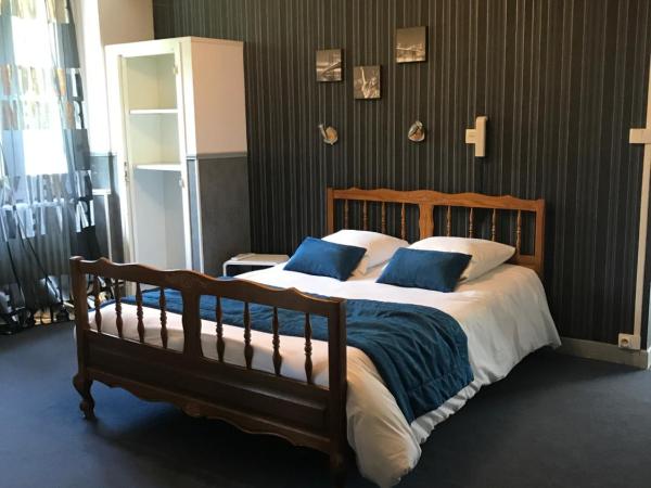 Au Royal Hotel : photo 1 de la chambre chambre double confort