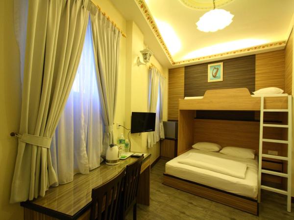 Shamrock Guest House II : photo 5 de la chambre chambre familiale standard