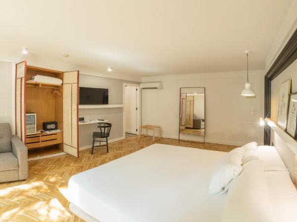 SH Ingles Boutique Hotel : photo 2 de la chambre chambre double supérieure (2 adultes + 1 enfant)