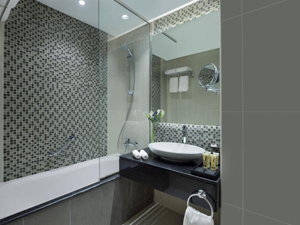 DAMAC Maison Distinction : photo 5 de la chambre chambre de luxe - vue sur ville