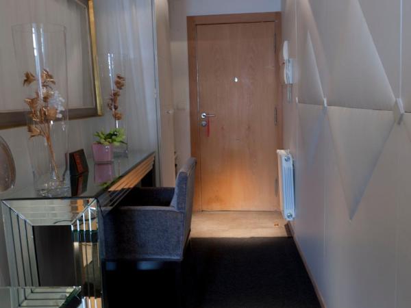 madrid central gran via Suites : photo 9 de la chambre studio (2 adultes)