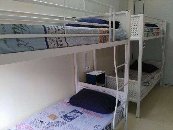 Vloft Backpackers Hostel : photo 2 de la chambre lit dans dortoir mixte de 4 lits