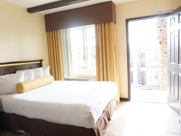 Tuscan Garden Inn : photo 5 de la chambre chambre lit king-size standard