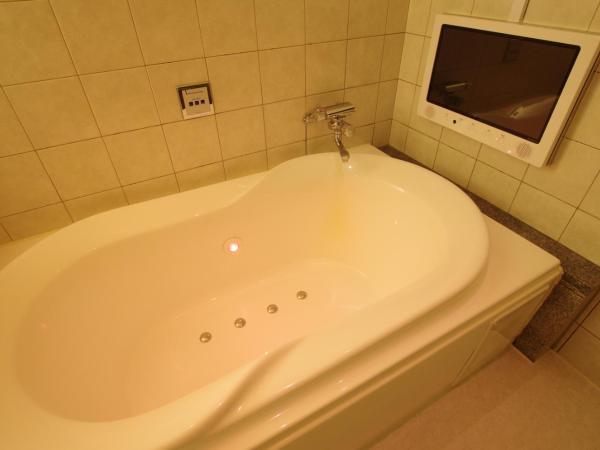 BlueHotel sju(:)pri:m (Adult Only) : photo 7 de la chambre deluxe double room - non-smoking - 15:00 check in