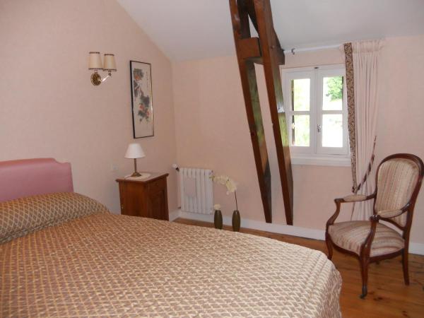 Château de la Moissetie : photo 4 de la chambre chambre double standard