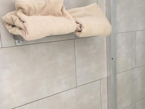 Studio carré d'or situé à 50 m de la plage : photo 6 de la chambre appartement