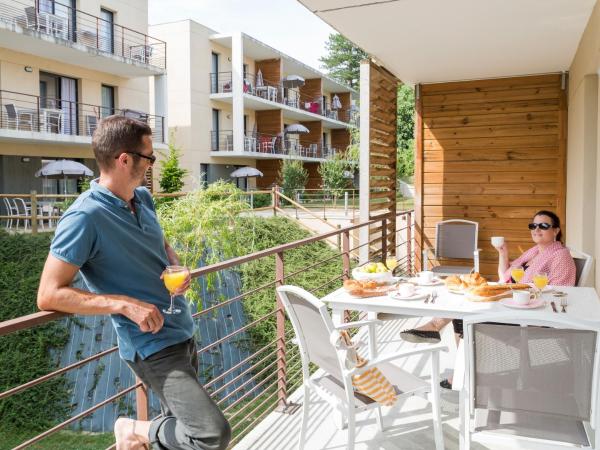 Résidence Odalys Le Clos Saint Michel : photo 4 de la chambre appartement 1 chambre (4 adultes)