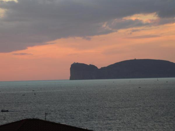 B&B El Sol : photo 10 de la chambre chambre double avec balcon - vue sur mer