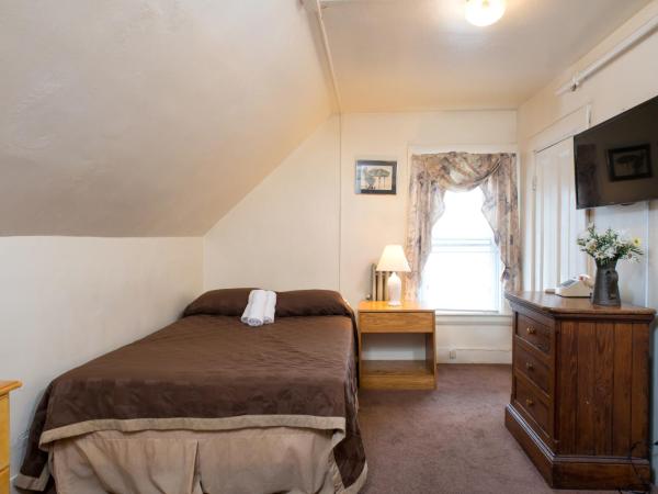 The Farrington Inn : photo 3 de la chambre chambre simple Économique avec salle de bains commune