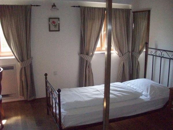 Guest House Stancija Kovacici : photo 5 de la chambre chambre double