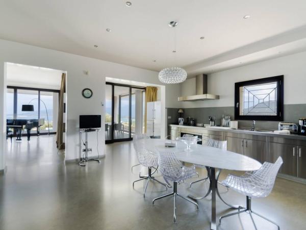 La Villa Calvi : photo 2 de la chambre villa prestige