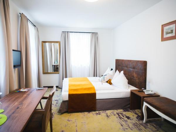 Hotel Zirbelstube : photo 1 de la chambre chambre double