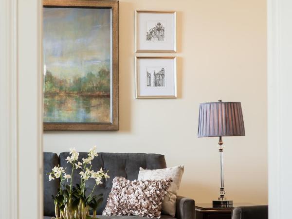 The Inn at the Union Club of British Columbia : photo 7 de la chambre suite deluxe avec lit king-size