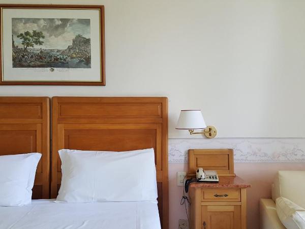 Hotel Roma e Rocca Cavour : photo 3 de la chambre chambre double classique