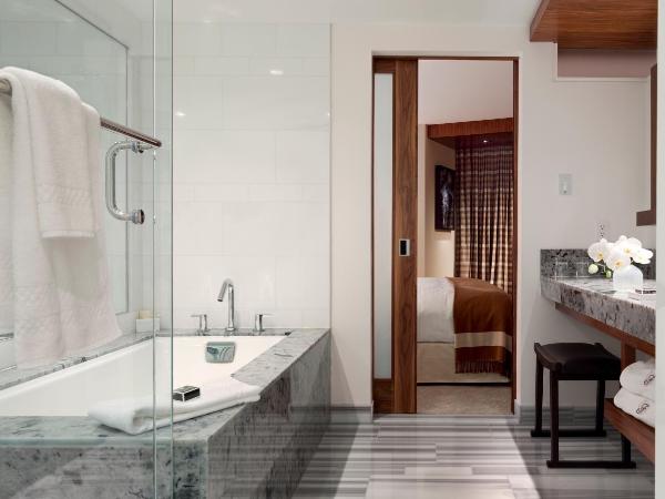 Fairmont Pacific Rim : photo 2 de la chambre chambre lit king-size fairmont