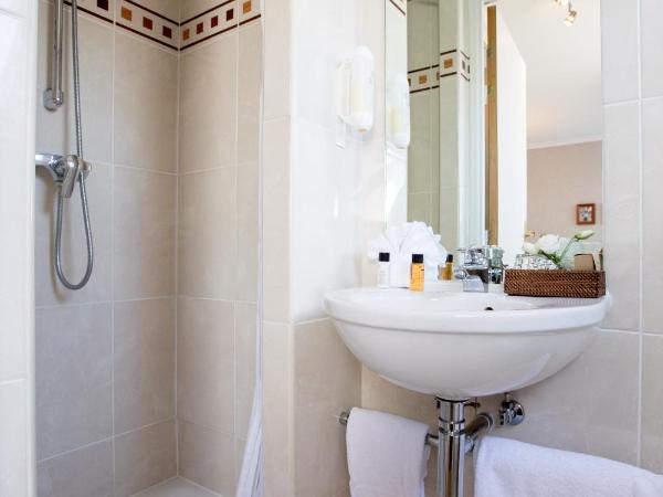 Hotel Elysees Opera : photo 5 de la chambre chambre simple classique