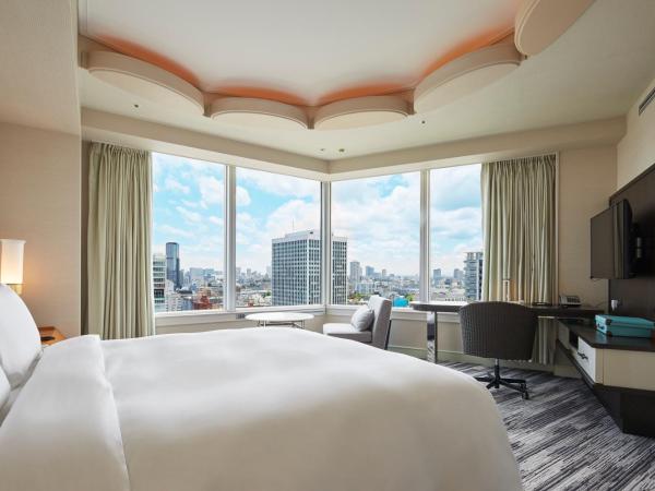 The Prince Park Tower Tokyo - Preferred Hotels & Resorts, LVX Collection : photo 2 de la chambre chambre lit-king size d'angle panoramique - non-fumeurs