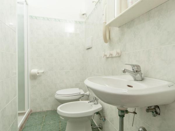 Hotel Ape Regina : photo 3 de la chambre chambre double Économique