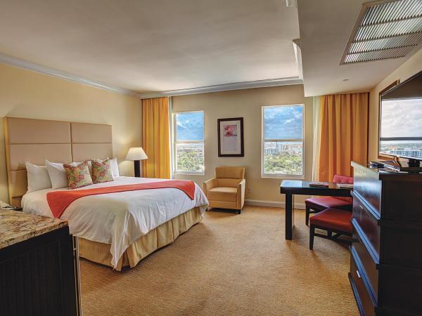 Sea View Hotel : photo 1 de la chambre chambre lit king-size - vue sur baie