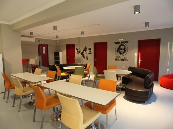 Stay Hybrid Hostel : photo 10 de la chambre lit dans dortoir mixte de 4 lits - accessible aux personnes à mobilité réduite