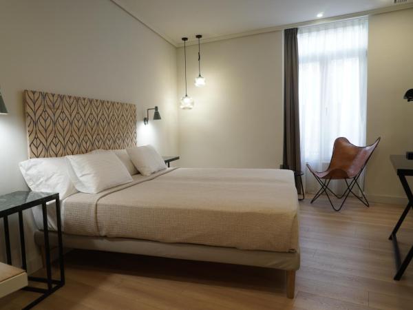 MD Design Hotel - Portal del Real : photo 8 de la chambre chambre triple avec vue