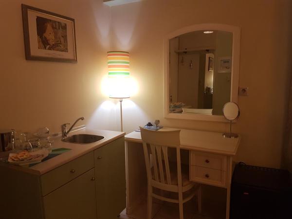 Yiannis Apartments : photo 2 de la chambre chambre lits jumeaux avec balcon