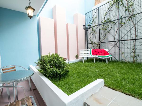 Kahlua Hotel Apartments : photo 6 de la chambre studio avec vue sur jardin