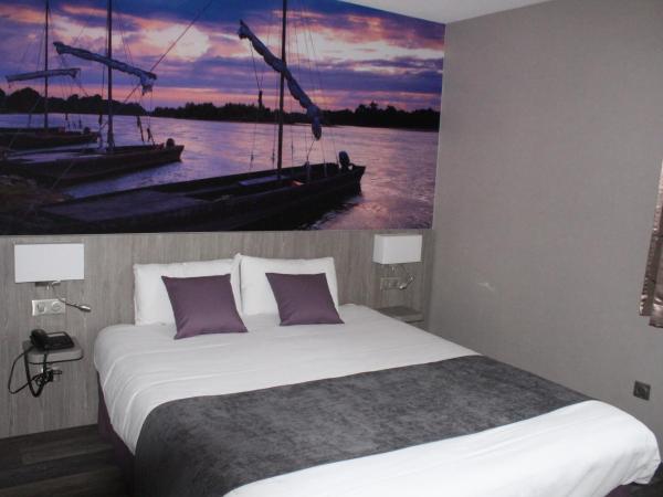 The Originals City, Hôtel La Terrasse, Tours Nord : photo 4 de la chambre suite familiale