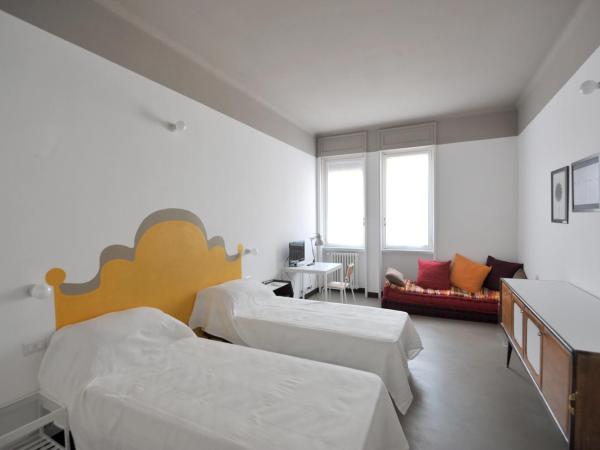 B&B Quater Lett : photo 1 de la chambre chambre lits jumeaux avec salle de bains privative