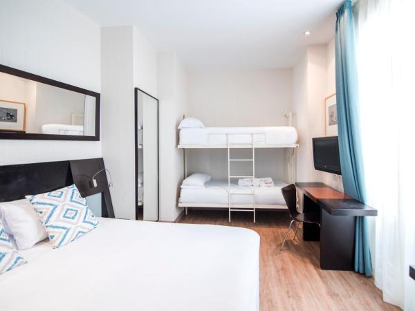 Petit Palace Plaza de la Reina : photo 3 de la chambre chambre quadruple