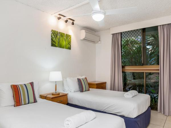 Bayview Beachfront Apartments, in town right on the beach : photo 8 de la chambre appartement 2 chambres Économique