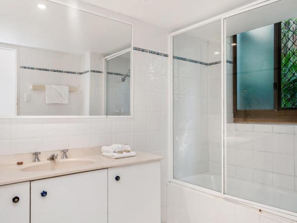 Bayview Beachfront Apartments, in town right on the beach : photo 9 de la chambre appartement 2 chambres Économique