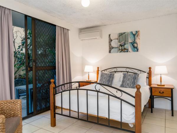 Bayview Beachfront Apartments, in town right on the beach : photo 7 de la chambre appartement 2 chambres Économique